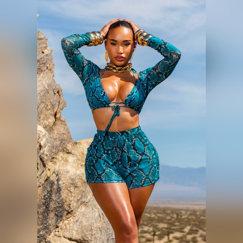 Matte Collection - Eros Coverup Set Turquoise